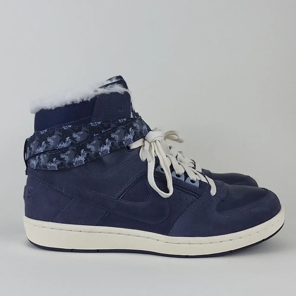 New Sample Women's Nike Delta Lite Mid Premium Faux Fur